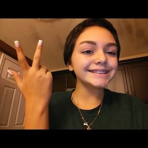 Meet your Posher, Emma